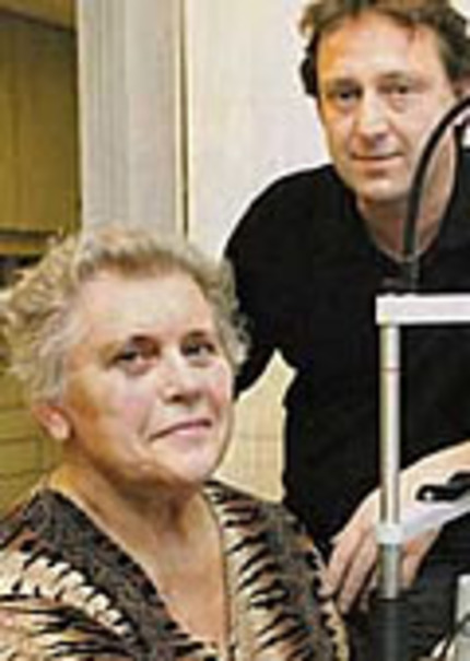 Nach 60 Jahren kann Doris G. wieder sehen 